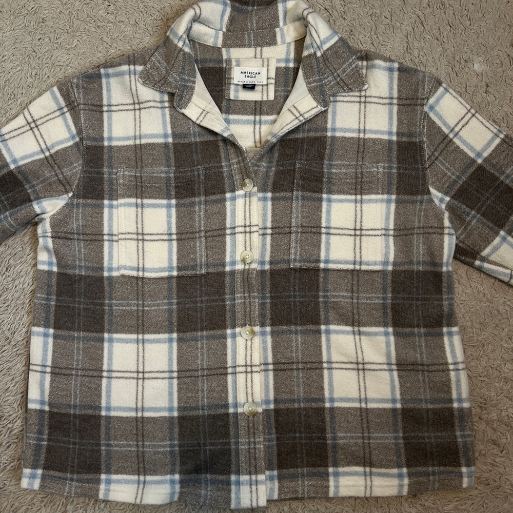 American Eagle Grey and White Plaid Button-Up Shacket Size Large